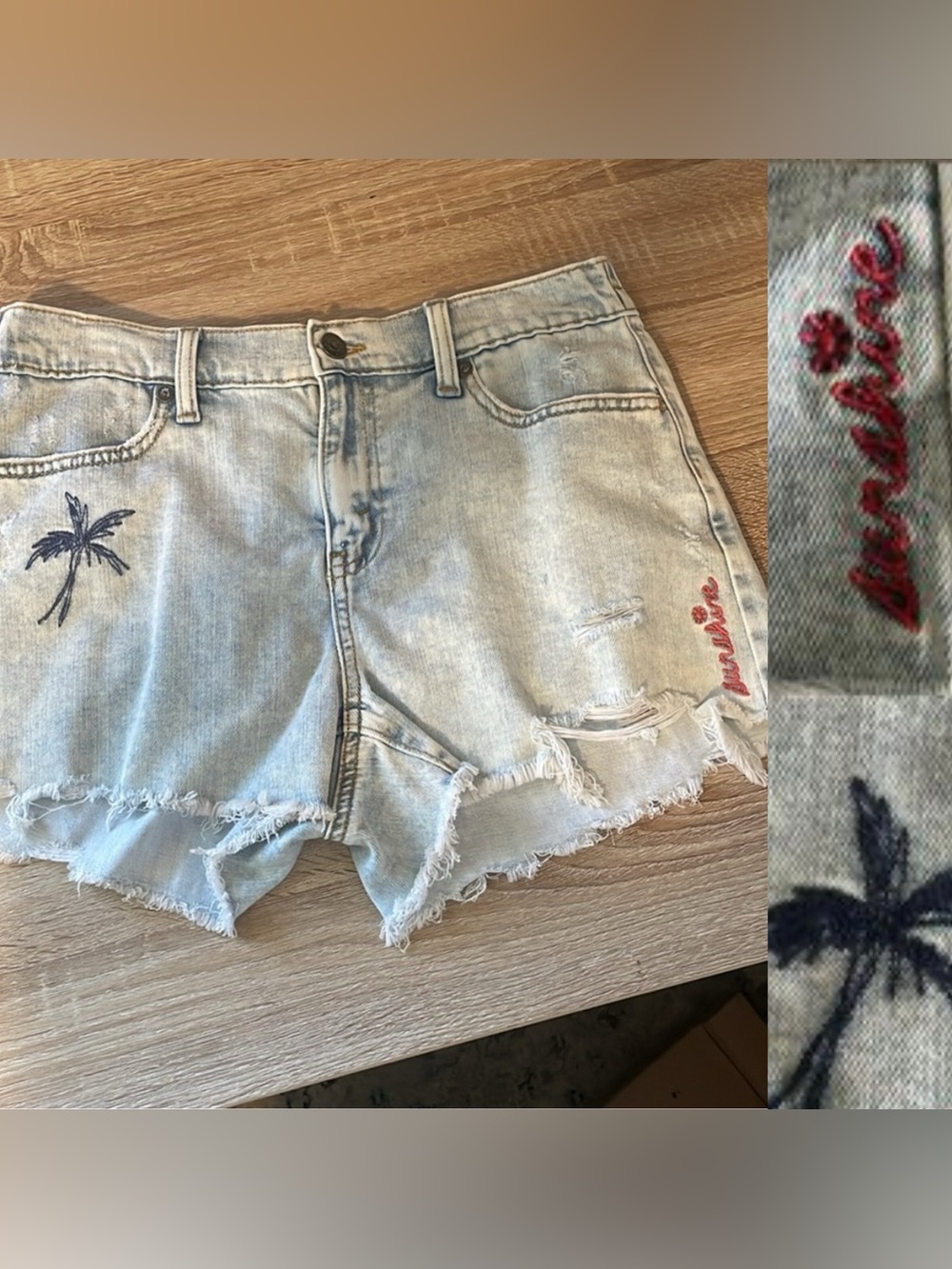 Aerie Daydream Embroidered Boho Denim Cutoff Shorts Blue 🌴☀️
